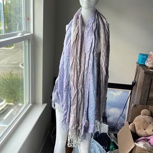 BINDYA NEW YORK “BUNDLE OF 2” LARGE SCARVES SHAWLS WRAPS